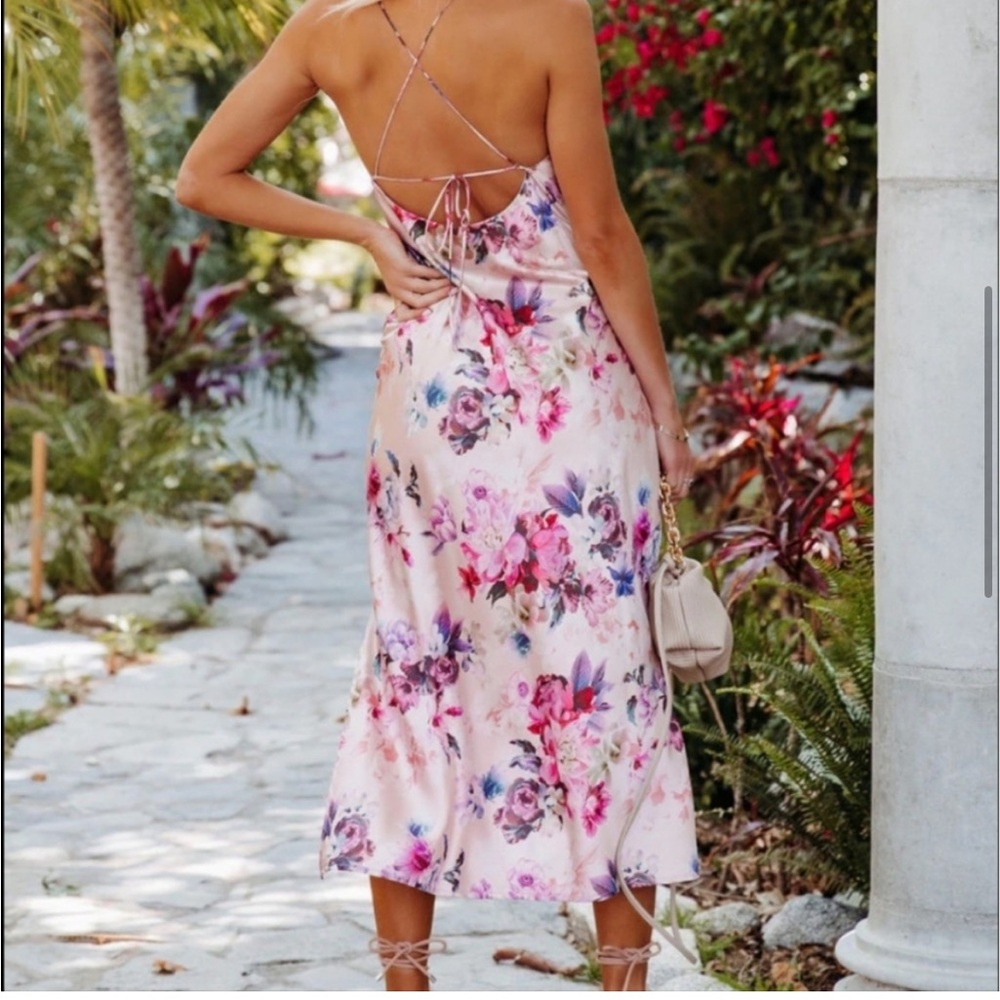 π Floral Slip Dress - Picture 2 of 15